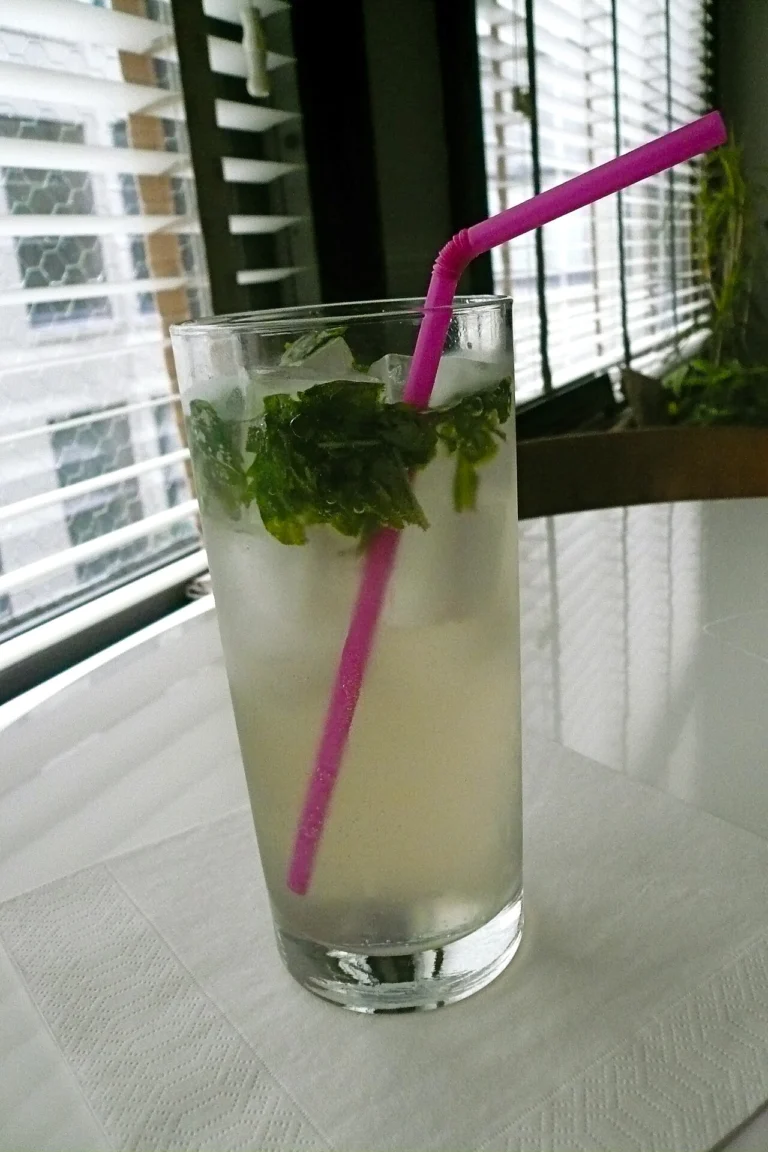 Photo of a glass of fresh lemonade, the base for a simple honey lemonade