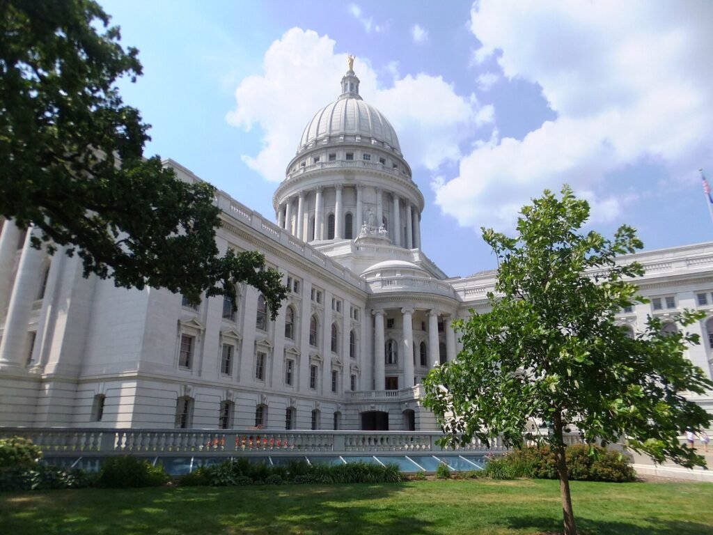 Exterior of the Wisconsin State Capitol building representing state beekeeping law authority