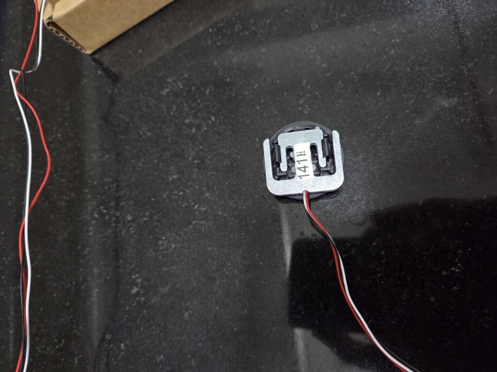 Load cell sensor module used inside digital weighing scales, the hardware inside hive-weight monitoring products
