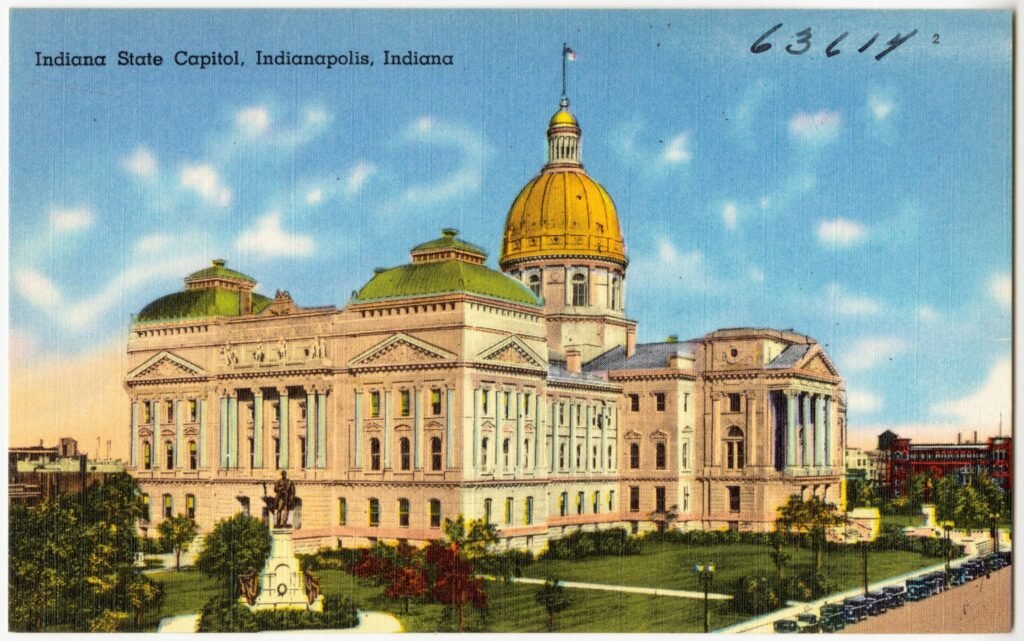 Historic postcard view of the Indiana State Capitol building in Indianapolis